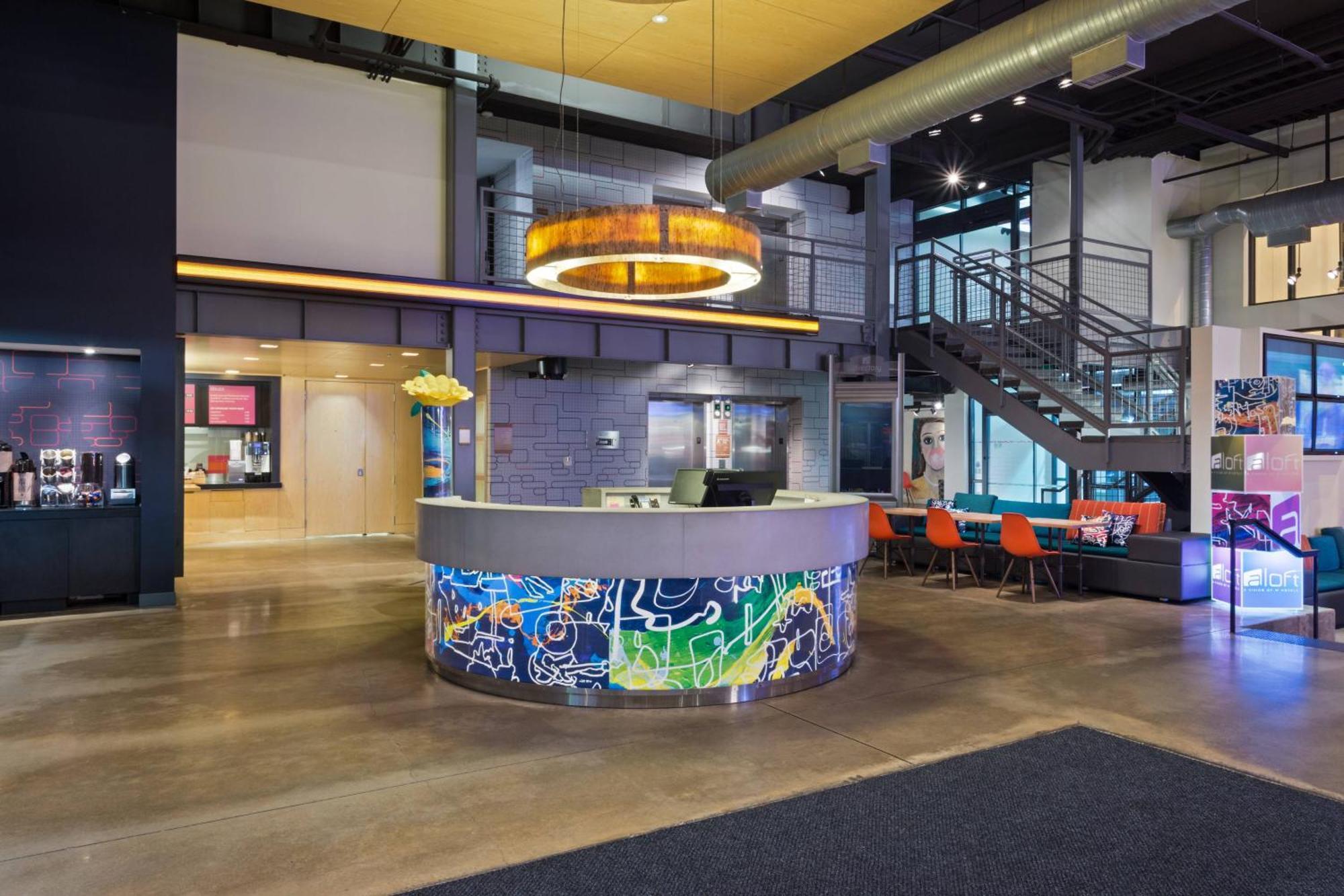 Aloft Birmingham Soho Square Hotell Homewood Eksteriør bilde
