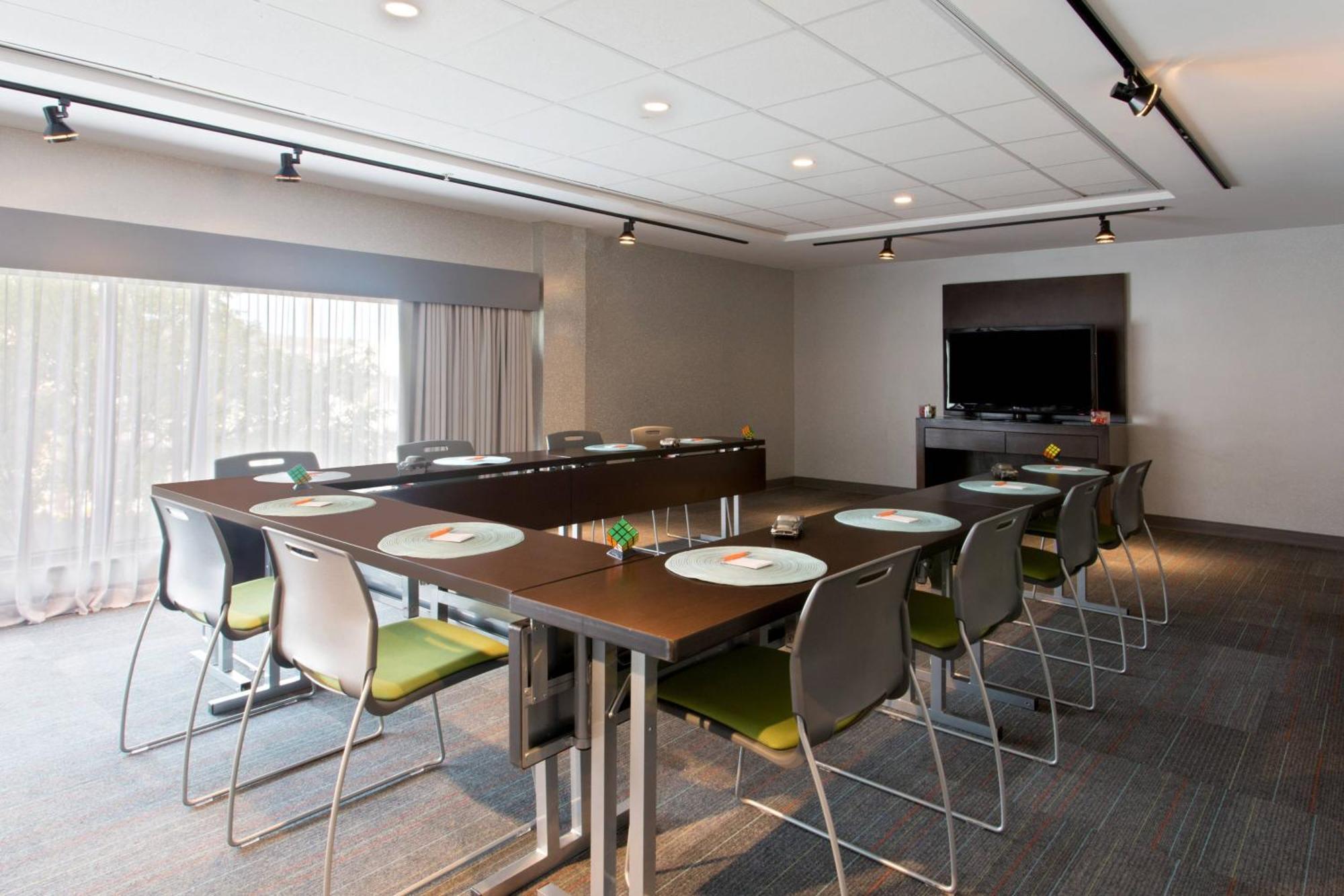 Aloft Birmingham Soho Square Hotell Homewood Eksteriør bilde