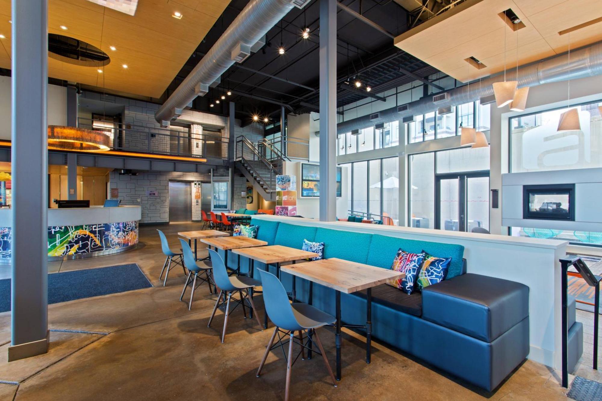 Aloft Birmingham Soho Square Hotell Homewood Eksteriør bilde